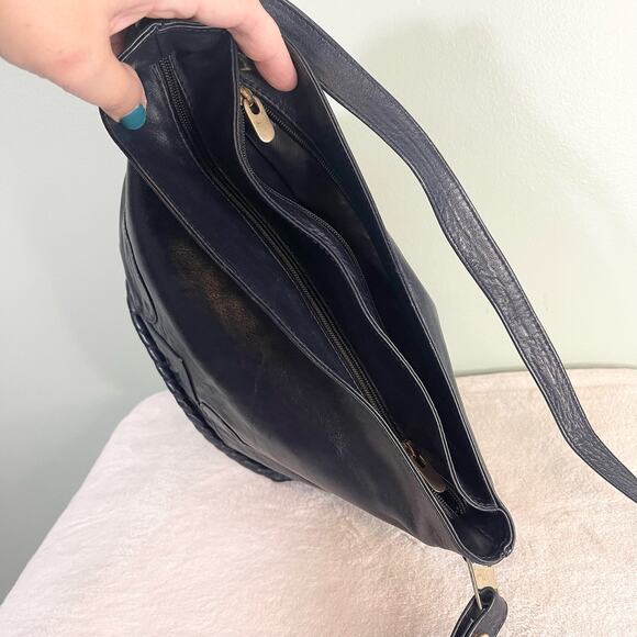 PAUL LE SAC Womens Leather Adjustable Strap Shoulder Bag Navy Blue main image 3